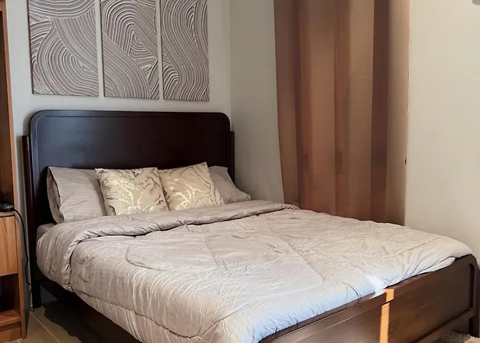 Cozy With Workspace At The Highline Residences Appartamento